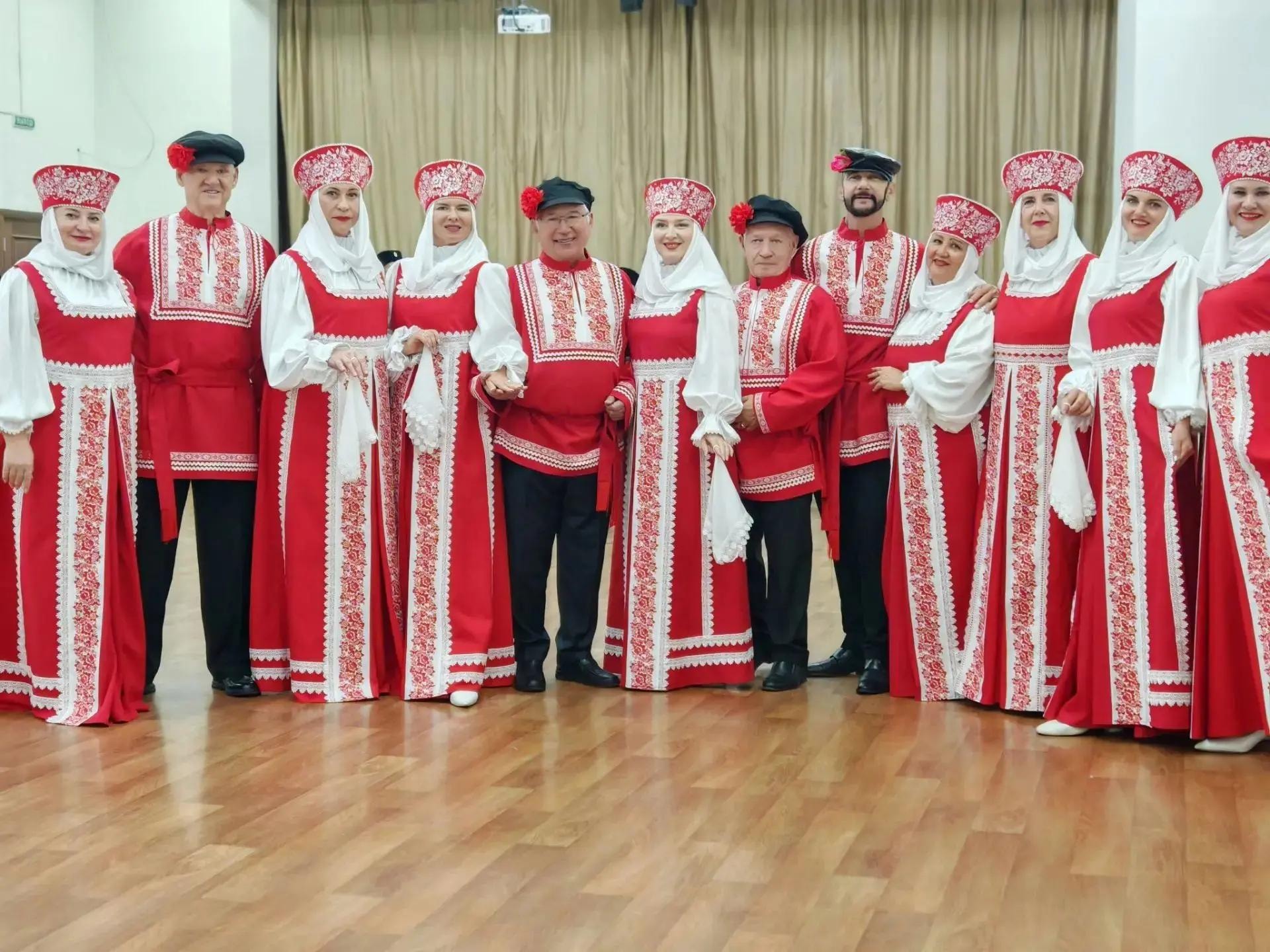 Российско-Китайский фестиваль «Нашей жизни осень золотая»